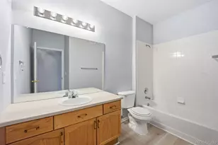 14211 E 1st Dr, Aurora, CO 80011 - Photo 19