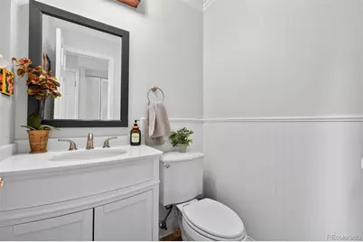 8135 E Phillips Circle, Centennial, CO 80112 - Photo 9