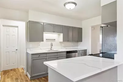 5494 S Knox Court, Littleton, CO 80123 - Photo 9