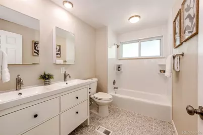6724 S Ash Way, Centennial, CO 80122 - Photo 15