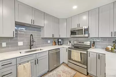 3325 W Arlington Avenue, Littleton, CO 80123 - Photo 5