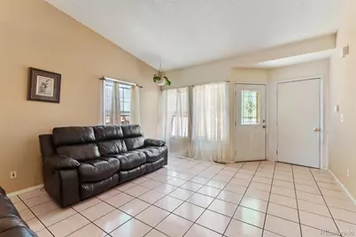 247 Wadsworth Circle, Longmont, CO 80504 - Photo 7