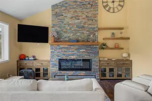 38 Navajo Ct, Lyons, CO 80540 - Photo 1