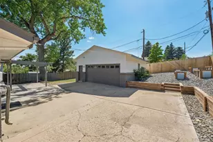 7151 Lamar St, Arvada, CO 80003 - Photo 23