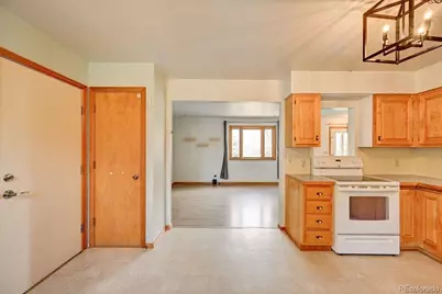 212 N Gunnison Avenue, Buena Vista, CO 81211 - Photo 15