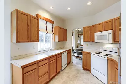 13962 Legend Way #101, Broomfield, CO 80023 - Photo 7