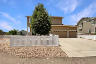 2258 Whistler Dr, Longmont, CO 80504 - Photo 13