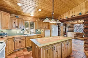 1806 Wagon Wheel Rd, Hartsel, CO 80449 - Photo 33