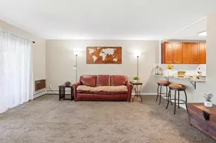 595 S Alton Way, Denver, CO 80247 - Photo 5