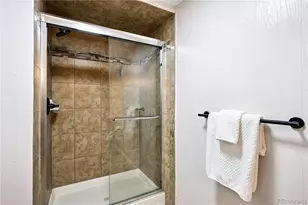 2040 Moline St, Aurora, CO 80010 - Photo 37