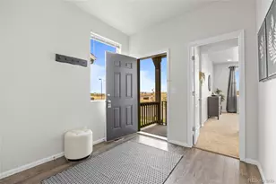 6643 N Danube Way, Denver, CO 80249 - Photo 5