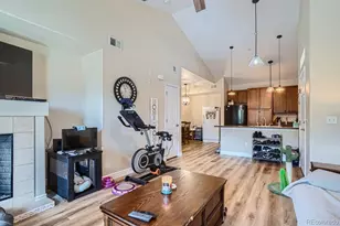 8779 S Kipling Way, Littleton, CO 80127 - Photo 3