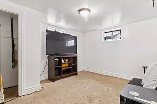 7839 Mona Ct, Denver, CO 80221 - Photo 17