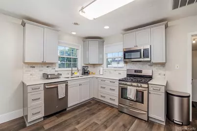 347 W Rafferty Gardens Avenue, Littleton, CO 80120 - Photo 19