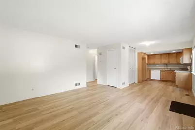 13361 E Louisiana Avenue, Aurora, CO 80012 - Photo 9