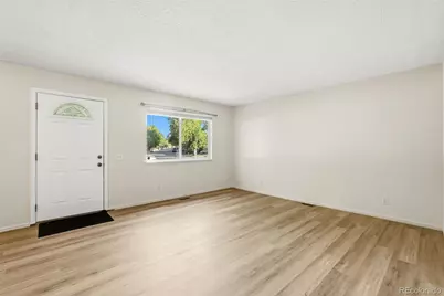 13361 E Louisiana Avenue, Aurora, CO 80012 - Photo 11