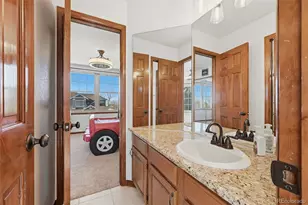 9372 Prairie View Dr, Highlands Ranch, CO 80126 - Photo 33