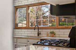 9372 Prairie View Dr, Highlands Ranch, CO 80126 - Photo 9