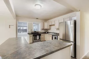 779 Scranton St, Aurora, CO 80011 - Photo 7