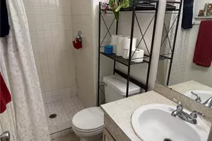 5520 Eagle St, Denver, CO 80239 - Photo 5