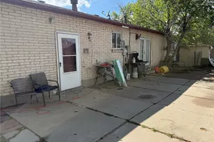 5520 Eagle St, Denver, CO 80239 - Photo 17