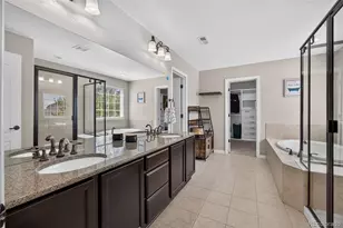 4862 S Versailles Ct, Aurora, CO 80015 - Photo 23