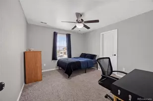 4862 S Versailles Ct, Aurora, CO 80015 - Photo 33
