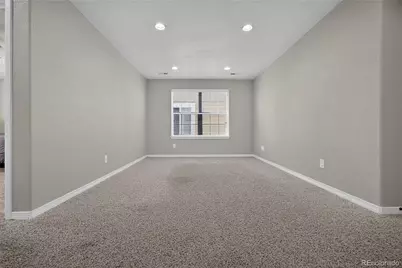 4862 S Versailles Court, Aurora, CO 80015 - Photo 19