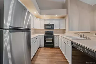 4005 S Dillon Way, Aurora, CO 80014 - Photo 13