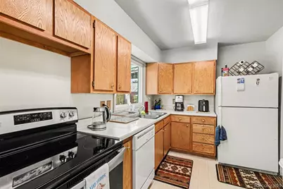 303 Elmwood Drive, Colorado Springs, CO 80907 - Photo 9
