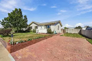 375 Kipp Ave, Keenesburg, CO 80643 - Photo 1