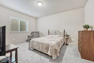 2625 Brogans Bluff Dr, Colorado Springs, CO 80919 - Photo 39