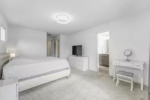 27693 E 1st Pl, Aurora, CO 80018 - Photo 17