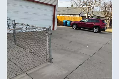 6081 E 61st Avenue, Commerce City, CO 80022 - Photo 13