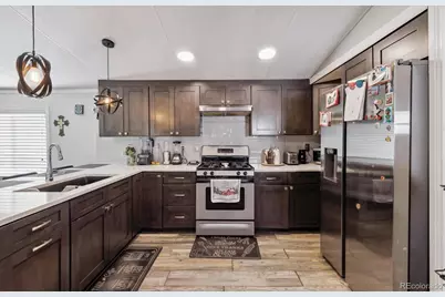 9400 Elm Court, Denver, CO 80260 - Photo 7