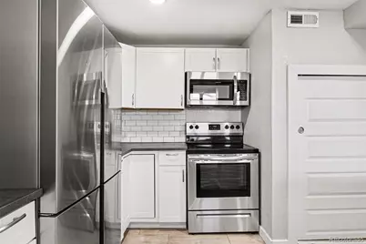 255 S Zuni Street, Denver, CO 80223 - Photo 9