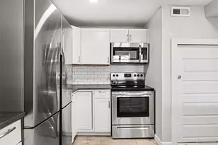 255 S Zuni St, Denver, CO 80223 - Photo 9