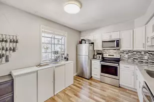 1109 8th St, Golden, CO 80401 - Photo 5