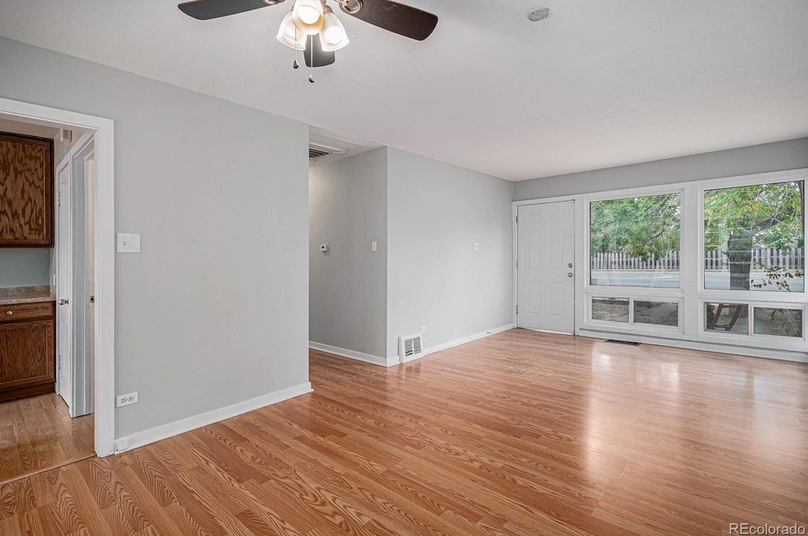 10525 Montview Blvd, Denver CO  80010-2334 exterior