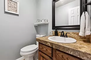 1808 Riverview Dr, Berthoud, CO 80513 - Photo 17