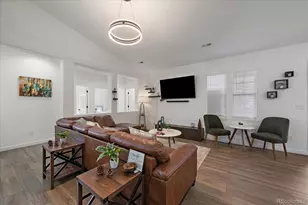 23043 E Ontario Dr, Aurora, CO 80016 - Photo 9