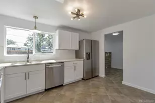 1172 Iola St, Aurora, CO 80010 - Photo 5
