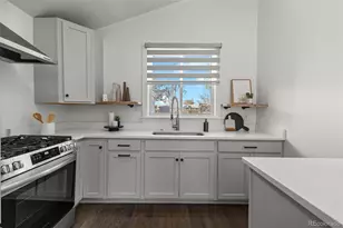 7131 Holly St, Commerce City, CO 80022 - Photo 9