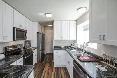 3637 S Fundy Way, Aurora, CO 80013 - Photo 9