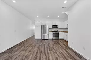 1046 Oak Cir, Denver, CO 80215 - Photo 5