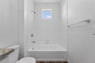 1046 Oak Cir, Denver, CO 80215 - Photo 15