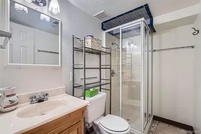 2275 S Kenton Street, Aurora, CO 80014 - Photo 25