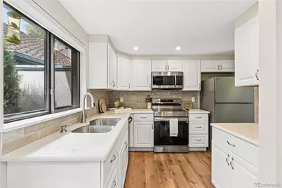 2448 S Victor Street #D, Aurora, CO 80014 - Photo 23