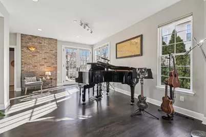 982 Roslyn Street, Denver, CO 80230 - Photo 11