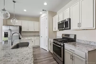10595 Akron Street, Henderson, CO 80640 - Photo 9
